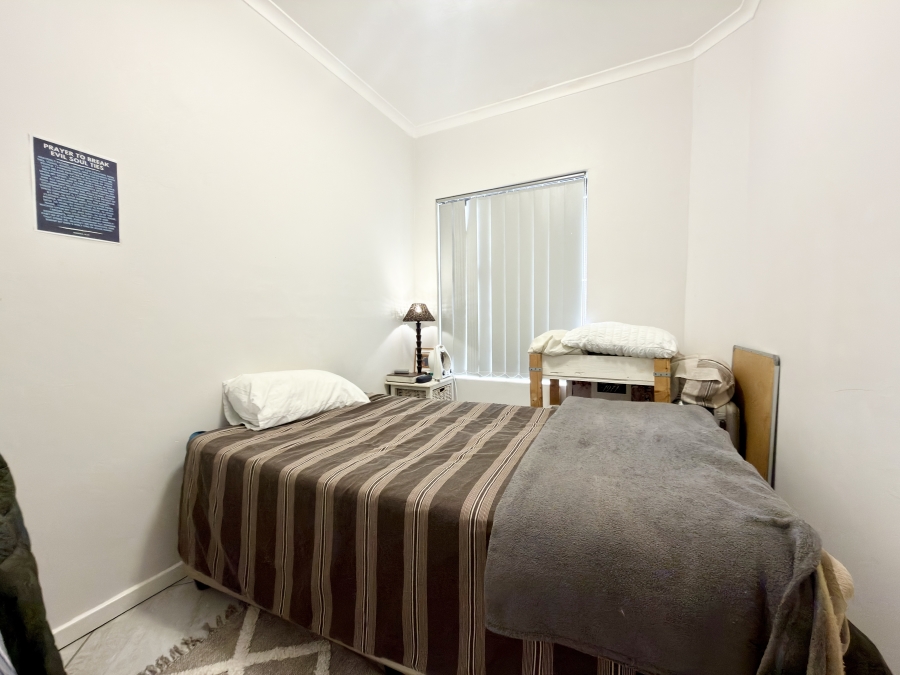 2 Bedroom Property for Sale in Table View Western Cape
